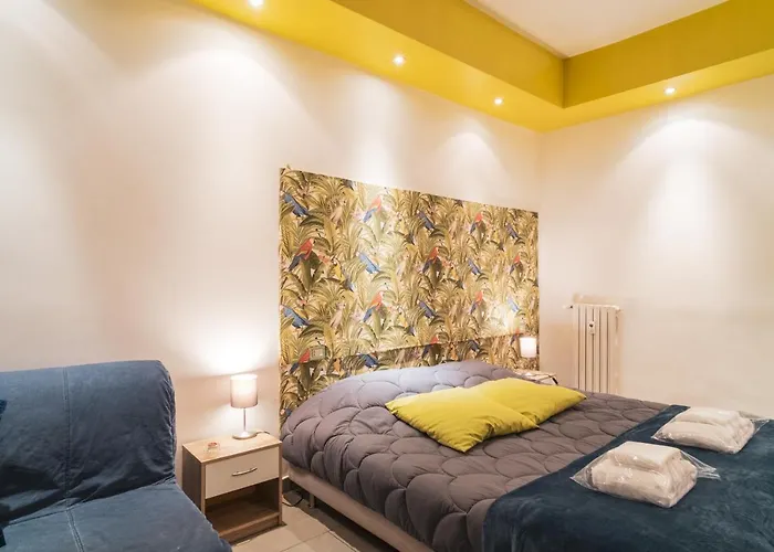 ゲストハウス Lovely Vatican