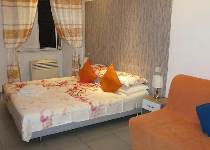 Πανσιόν Lovely Vatican